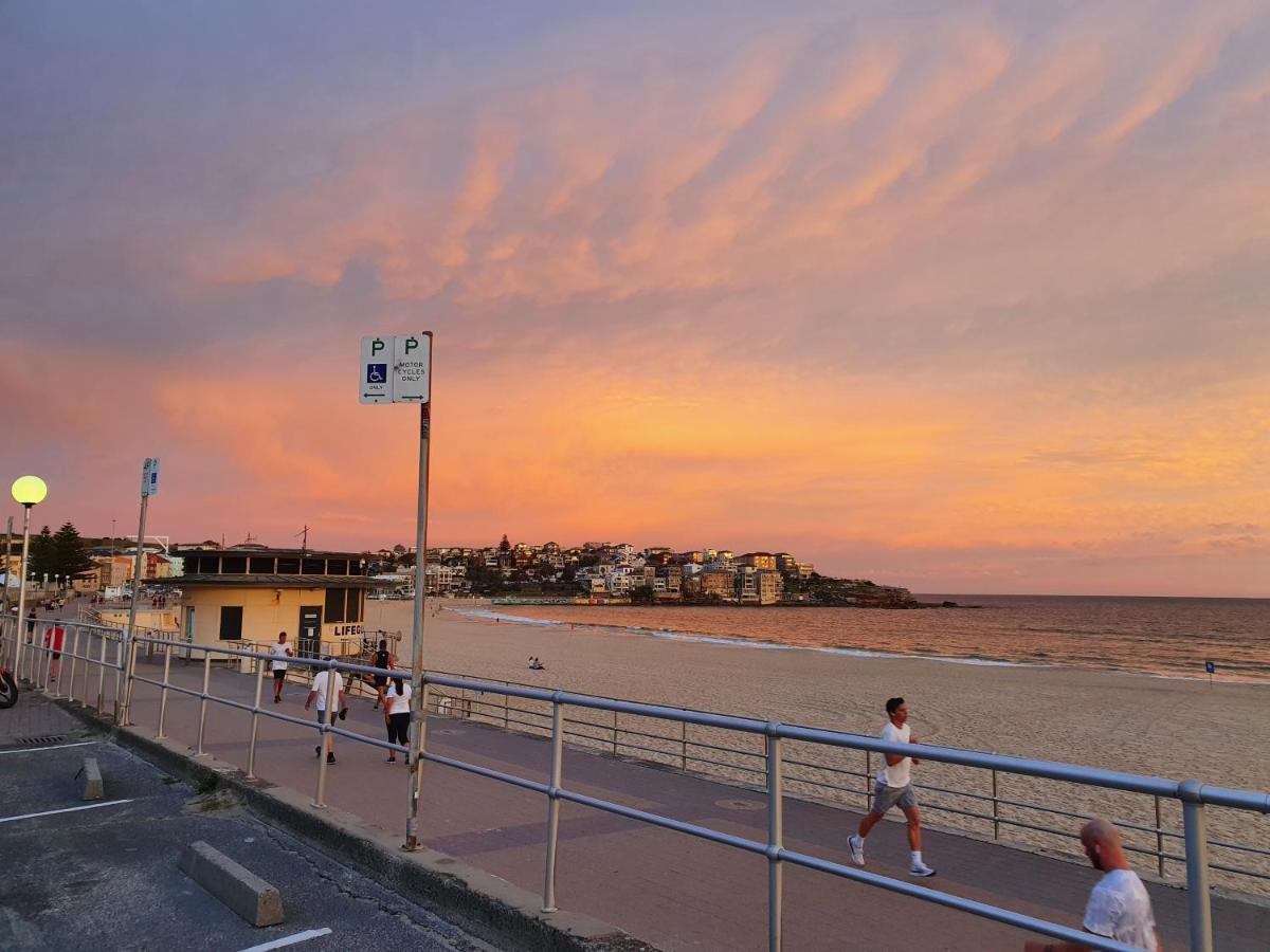 Bondi Beach Backpackers Sydney Exterior photo