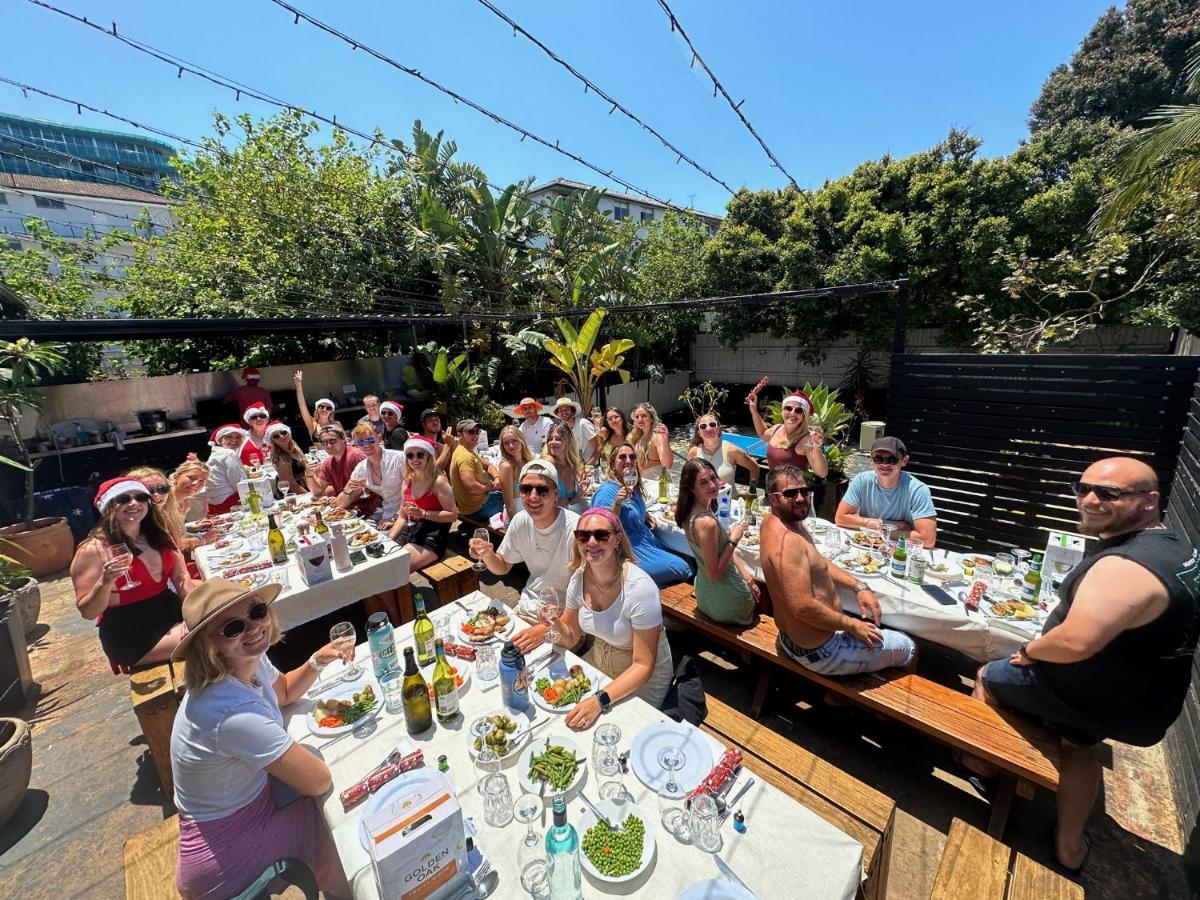 Bondi Beach Backpackers Sydney Exterior photo