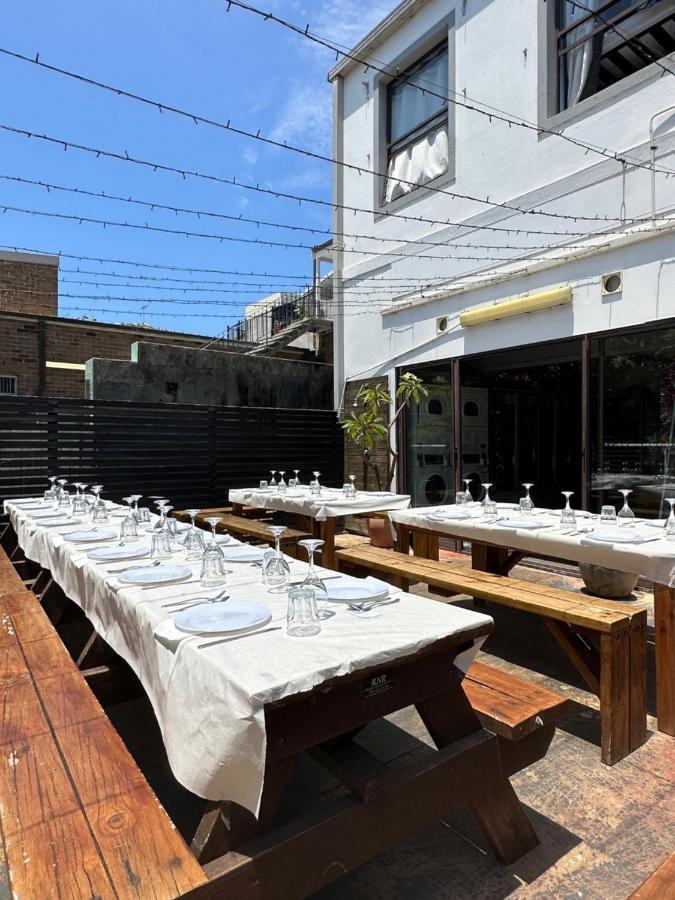 Bondi Beach Backpackers Sydney Exterior photo