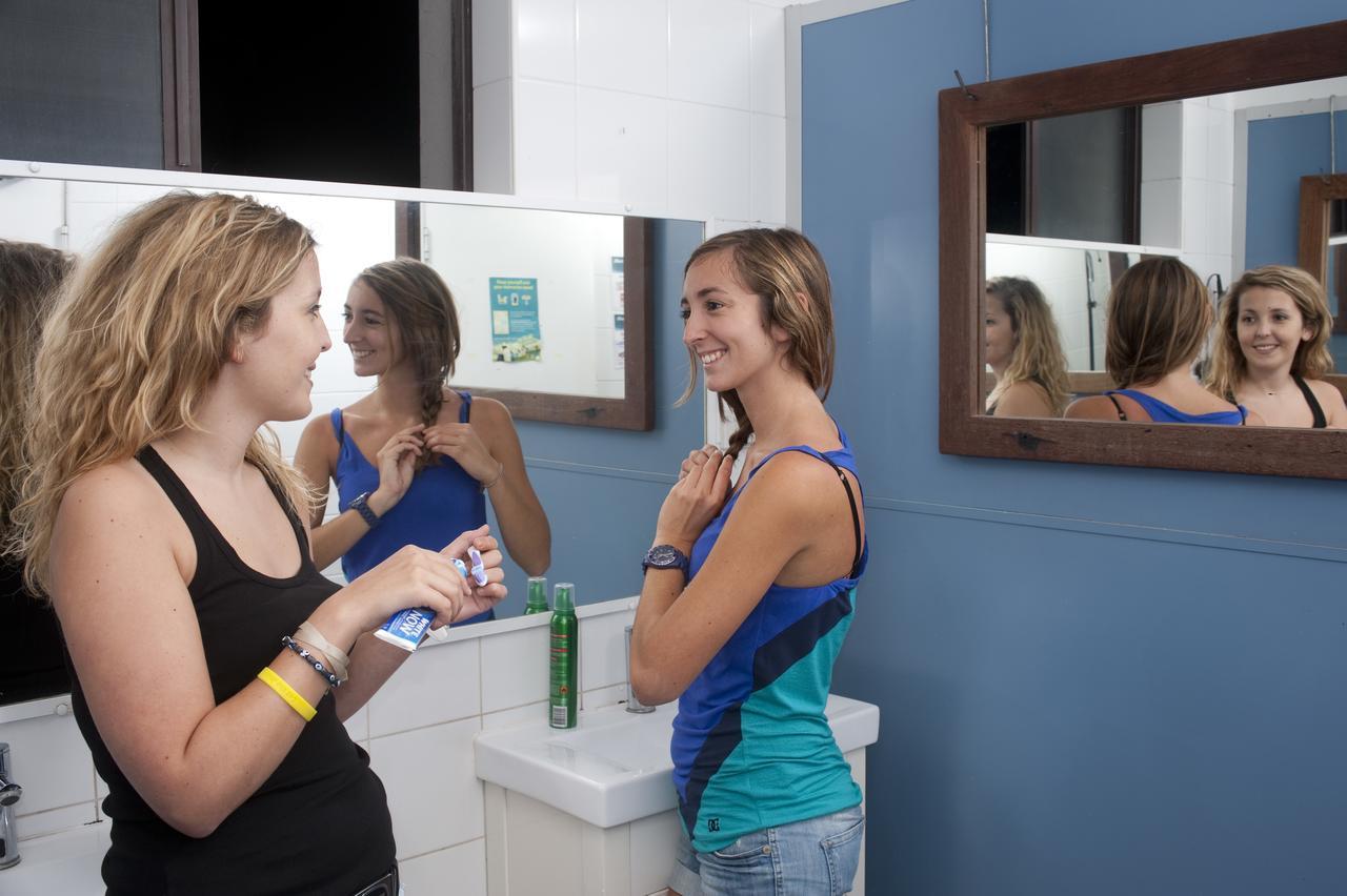 Bondi Beach Backpackers Sydney Exterior photo